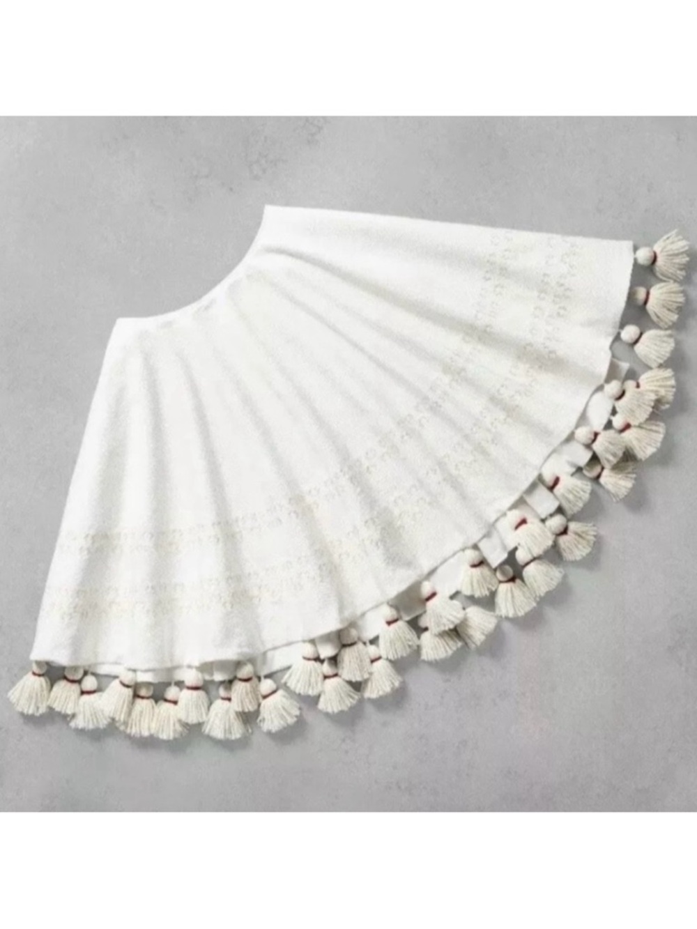 Hearth & Hand Magnolia Embroidered Christmas Tree Skirt NEW! White Cream